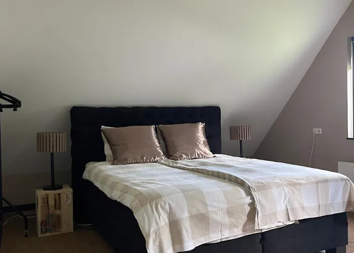 Prinshaerlyck Overnachten Bed and Breakfast Made